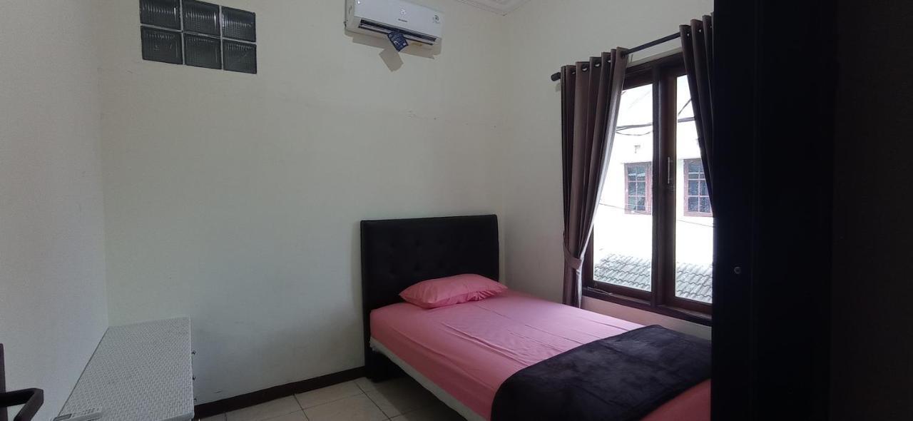 Cozy To Tebet Homestay