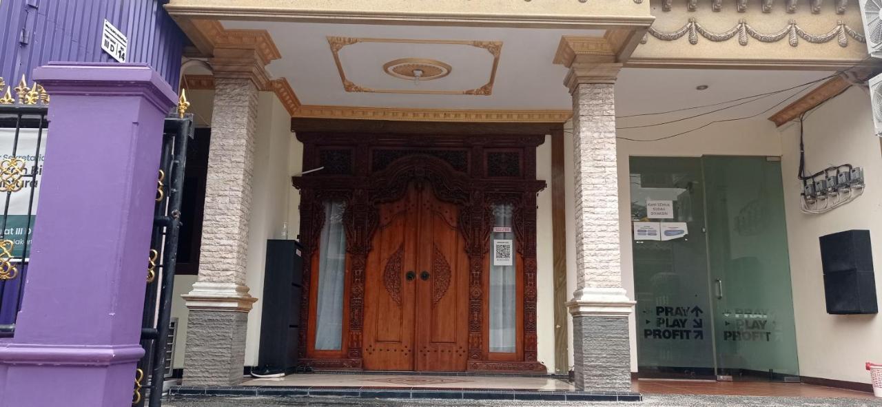 Cozy To Tebet Homestay *